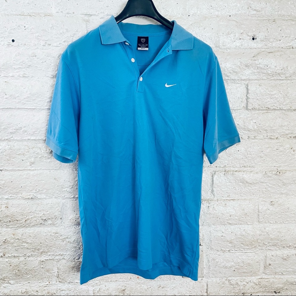Nike dri-fit. Shirt polo size M